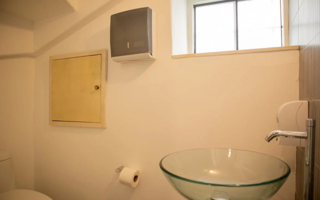 w Impressive 1BR w Terrace in Miraflores