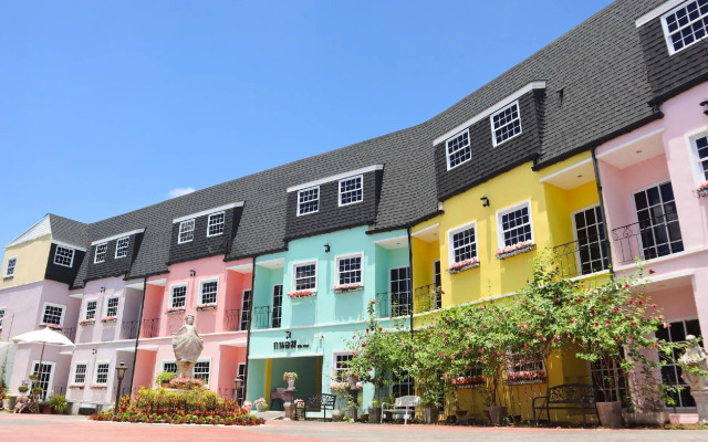 Na Banmae Resort