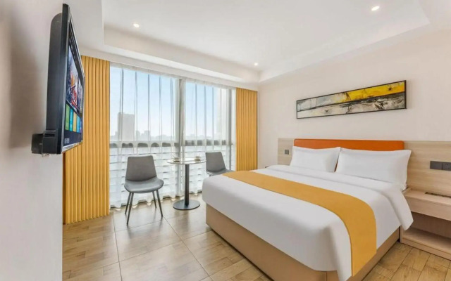 Platinum River International Apartment Hotel