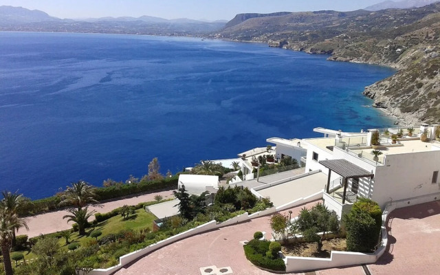 Luxurious Suite Athena Near To Beach