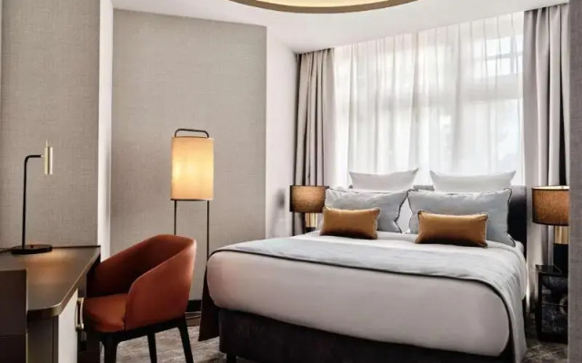 The Crown Krakow Center - Handwritten Collection ACCOR