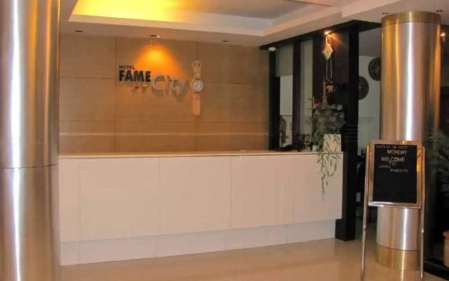 Hotel Fame City