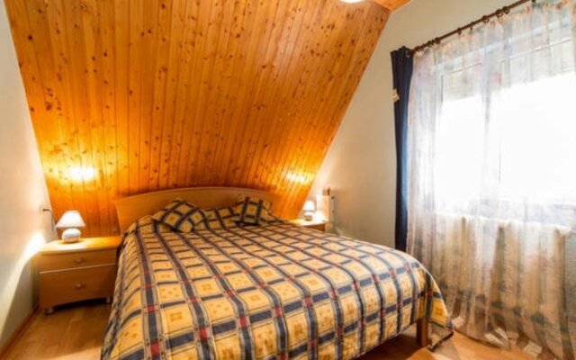 Holiday Home U Morya Landyshevaya