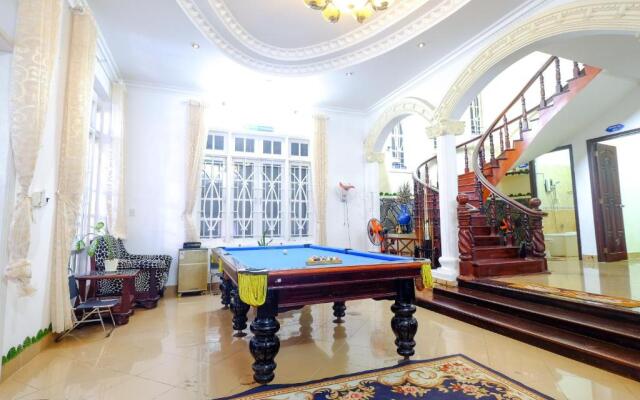 Ruby Villa F1