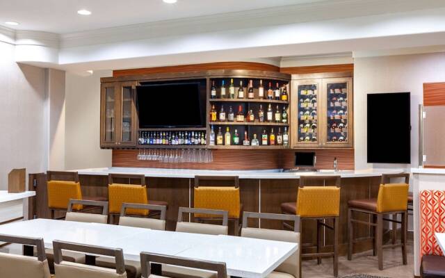 La Quinta Inn & Suites by Wyndham Houston Channelview