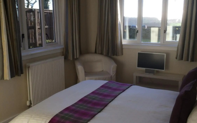 Broomfields Country House