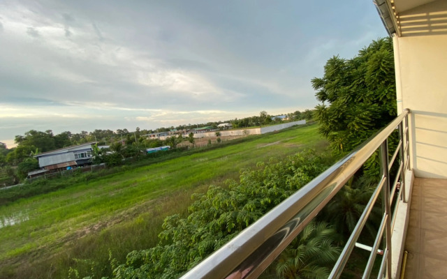 Mayuree Resort