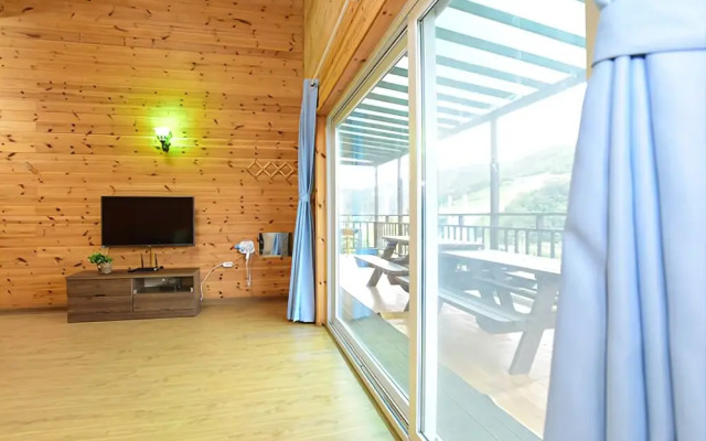 Miryang Skygarden Pension