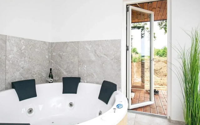 12 Person Holiday Home in Millinge