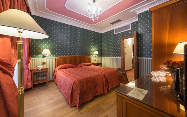 Strozzi Palace Hotel
