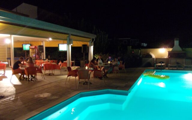 Antony's Complex
