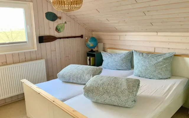 Holiday Home Seeblick With Sauna on Lake Dummer, Dummer