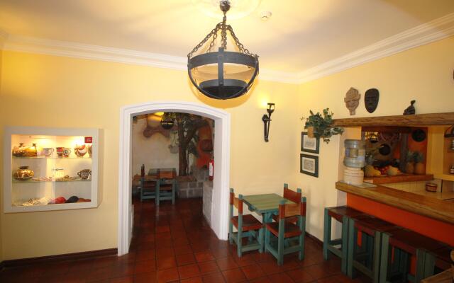 Vieja Cuba Hotel