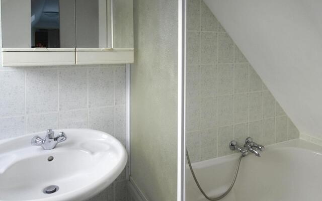 Holiday Home in Beautiful Breton Estate, Lanmodez