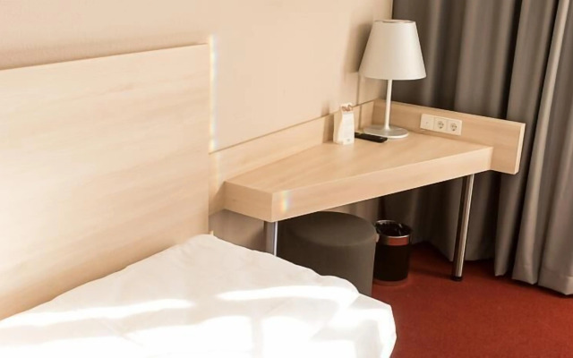 Rasthof & Motel Hermsdorfer Kreuz