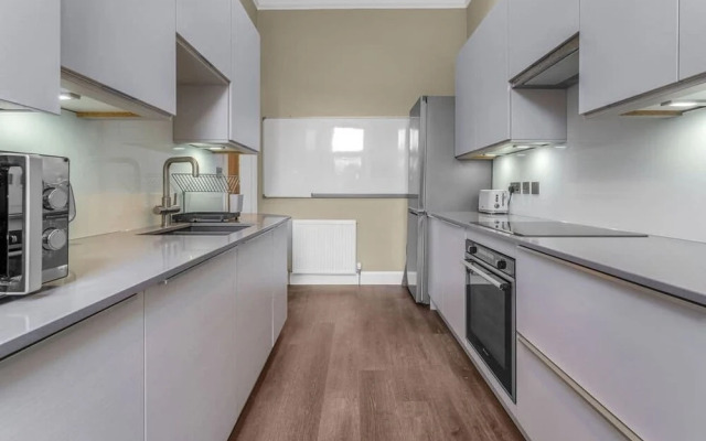 Stylish Elegance in City s Heart