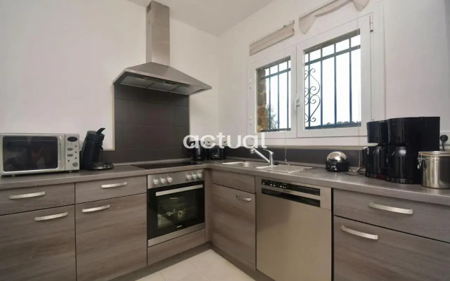 Casa Xiprers, 7 "Villa Santina"