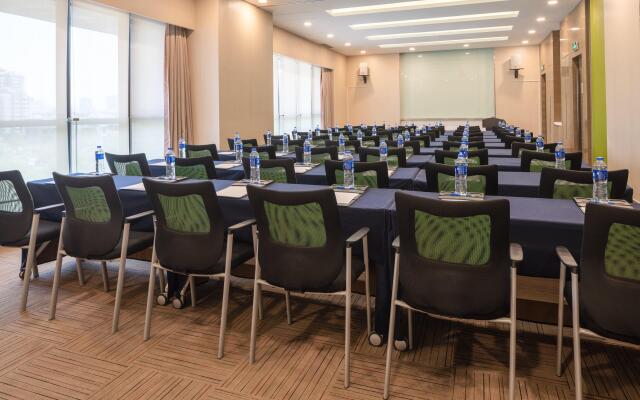 Holiday Inn Express Xi'an High-tech Zone by IHG