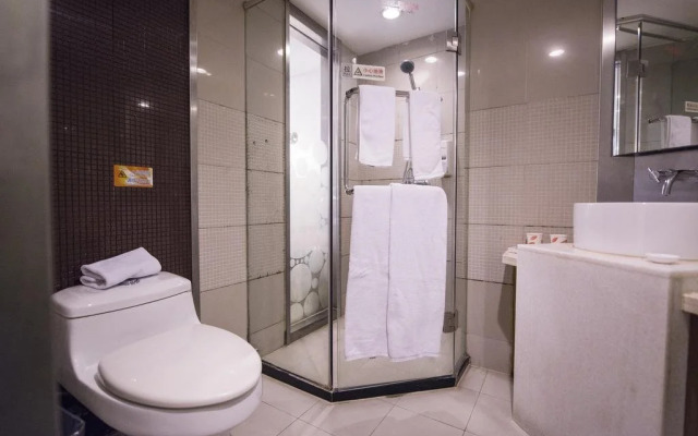Motel 168 Shanghai Waigaoqiao Pilot FTZ Zhouhai Road Branch
