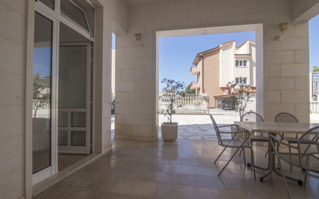 Apartments and Rooms Kapulica