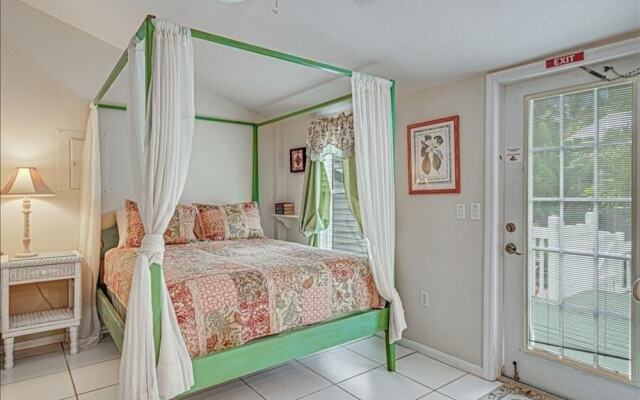 Anchor Inn - Unit 2 1 Bedroom Home