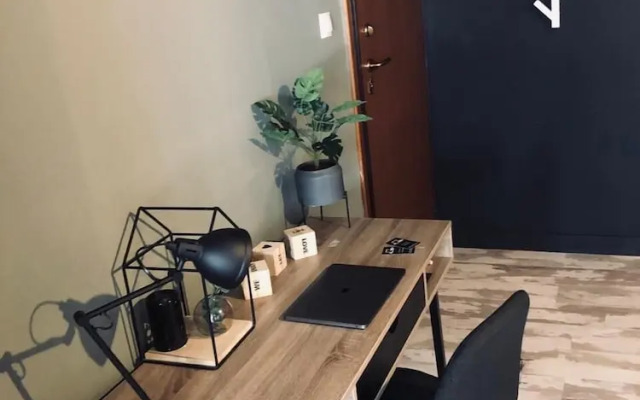 Home Plus Psirri Apartment