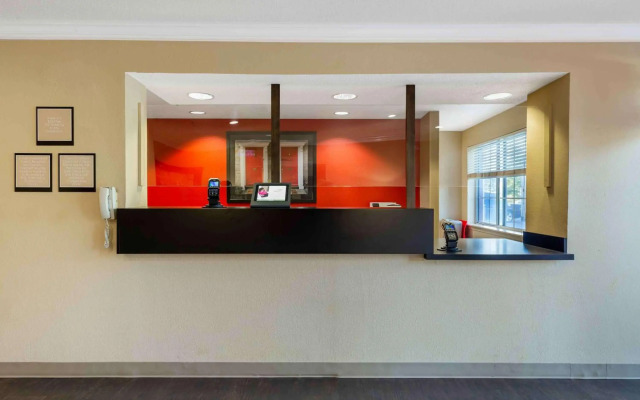 Extended Stay America Suites Hartford Farmington