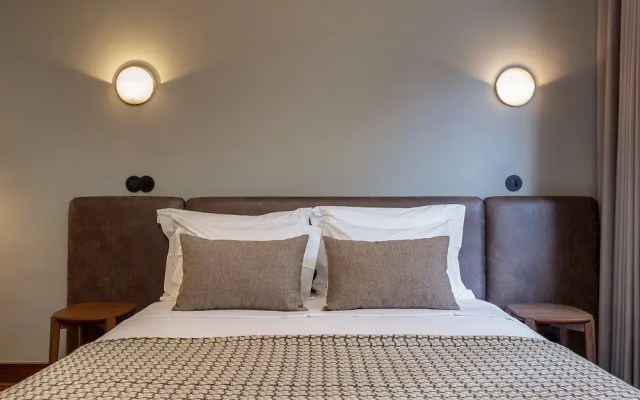 Spacious Family Apartment in Porto