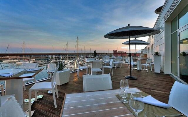 Albergo Yacht Club Marina di Loano