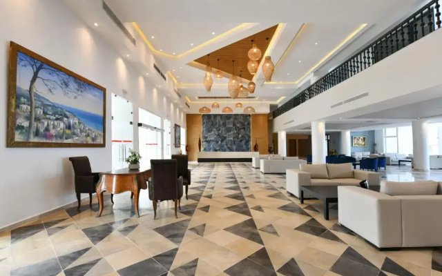 Blue Beach Golf and Spa