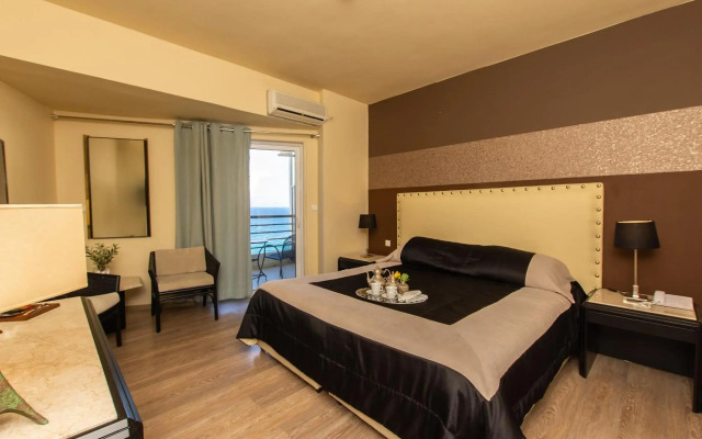 Mati Hotel