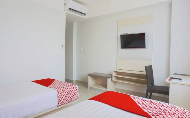 OYO 3269 Hotel Grand Sayang Park Makassar
