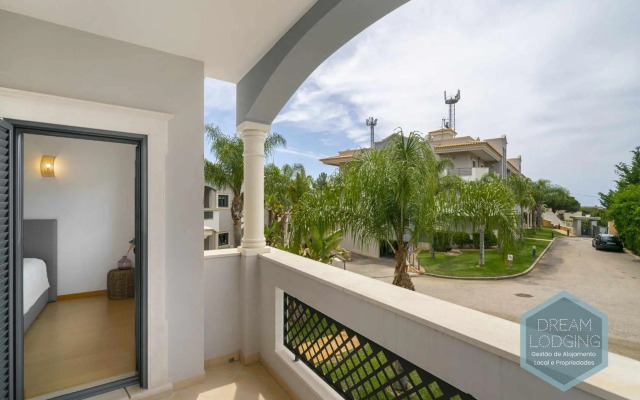 Quinta do Pinheiro Residence - Dream Lodging