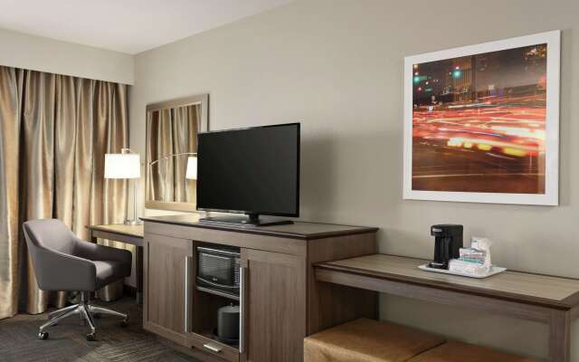 Hampton Inn & Suites Minooka