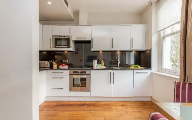 Claverley Court Apartment Knightsbridge
