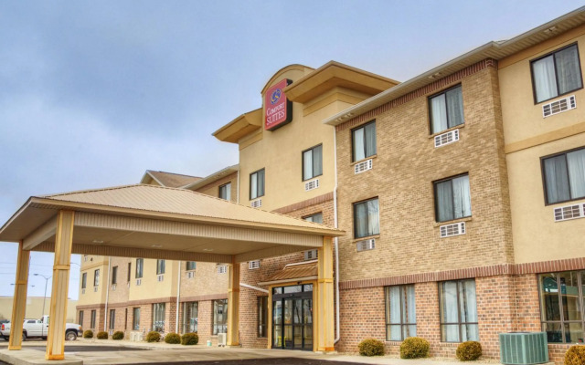 Comfort Suites Plymouth near US-30