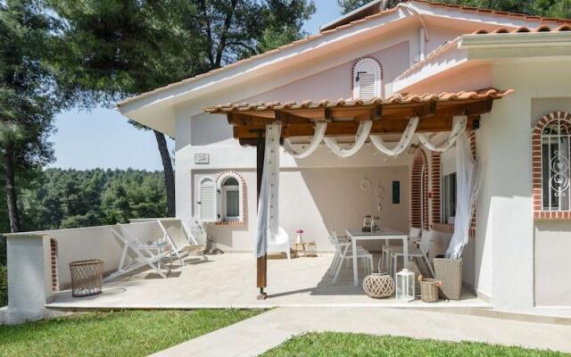 Ekatis House III
