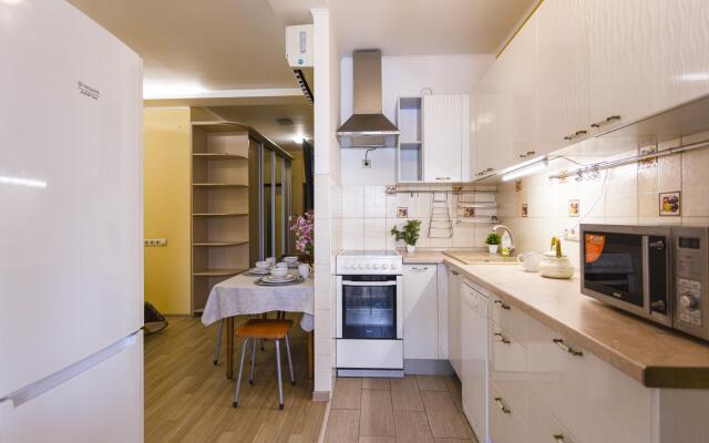 Moment House on Tvardovsky Street