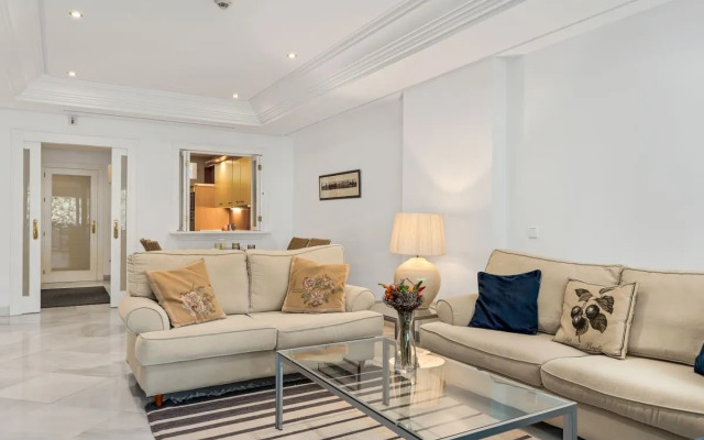 All About Marina Mariola