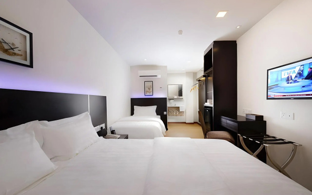 ERNES Hotel Bandar Perda