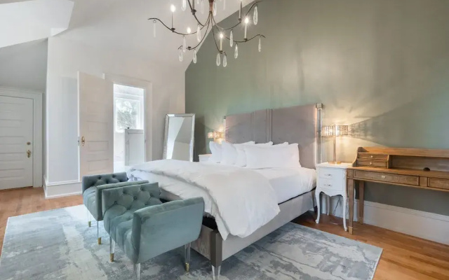 Graystone Inn