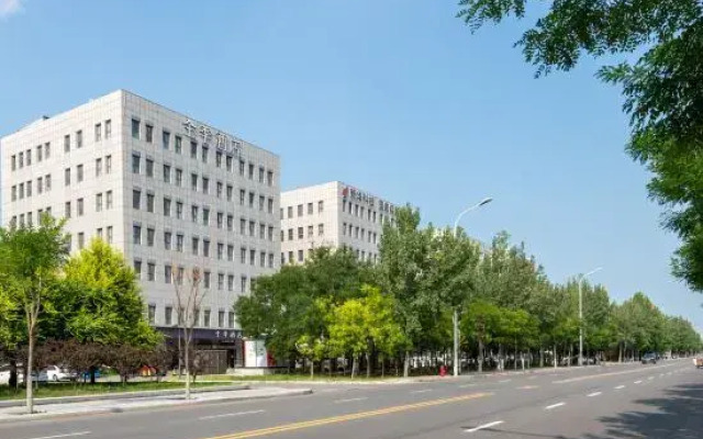 JI Hotel (Tianjin Binhai International Airport)