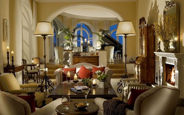 Caesar Augustus Hotel