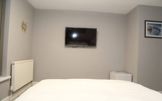 Room in House - Aa Guest Room5