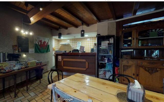 Friendly Auberge - Hostel