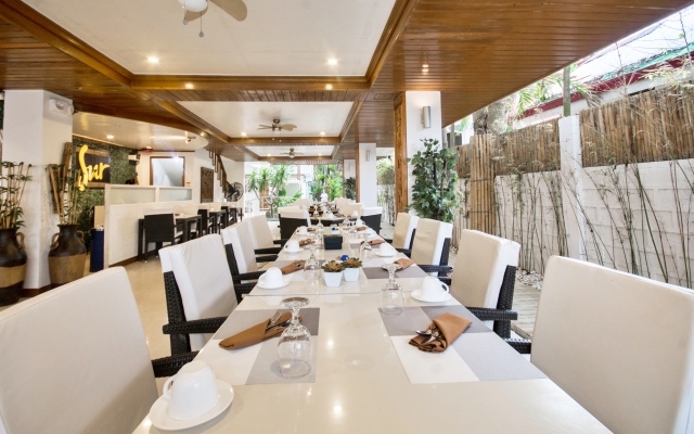Sur Beach Resort