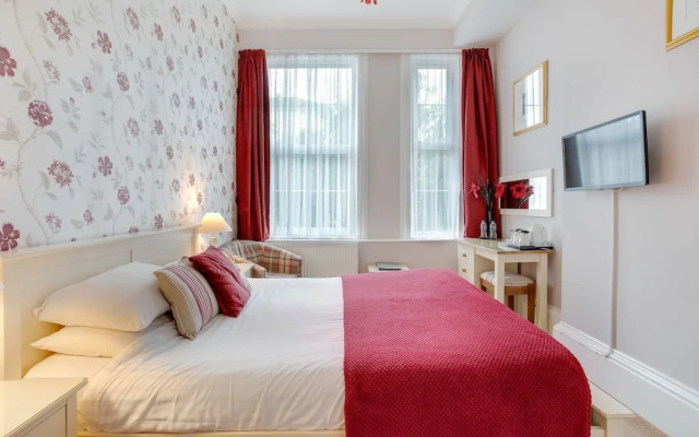Trelawney Hotel