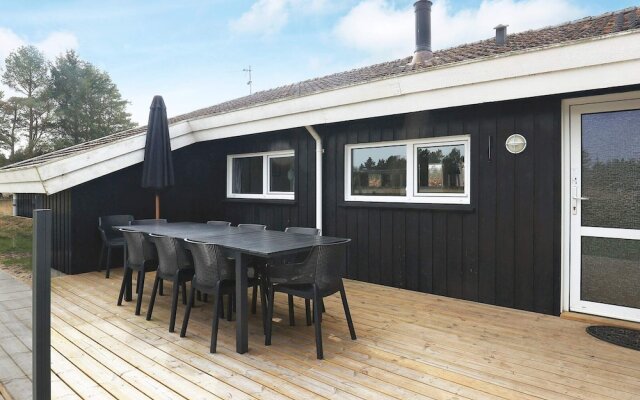 10 Person Holiday Home in Bindslev-by Traum
