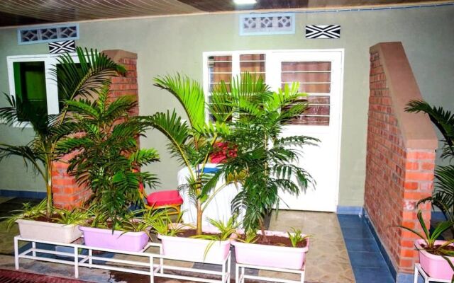 Zebra Tourism  Hotel
