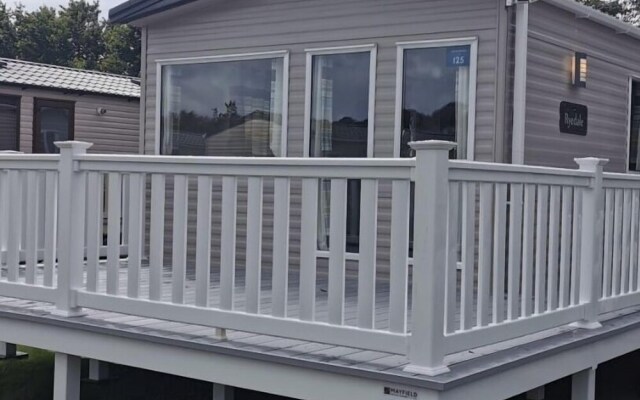 Captivating 2-bed 2021 Caravan in Isle of Wight